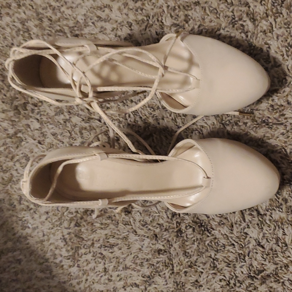 Heels charlette russe